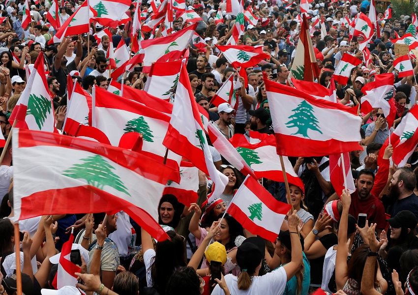 Masyarakat Lebanon Protes Atas Undang-undang1